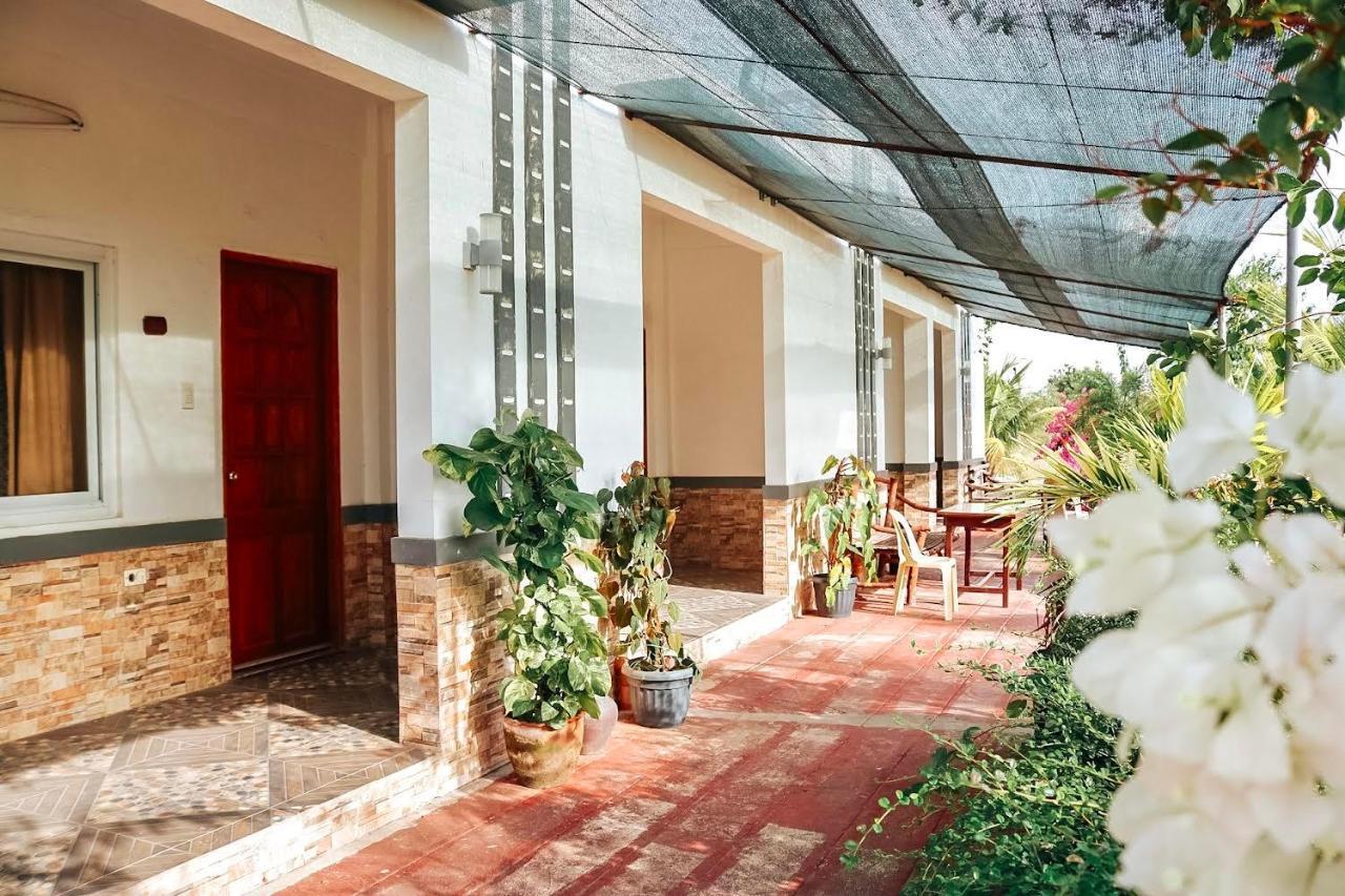 Airport View Hotel Vigan Eksteriør billede